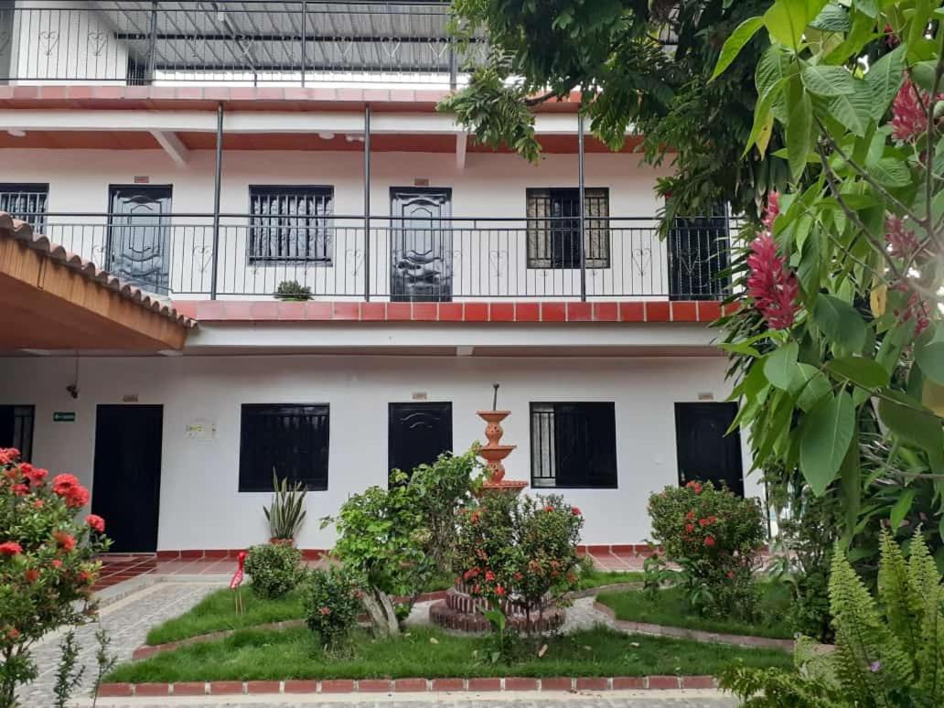 Hotel Colonial فيلافيجا المظهر الخارجي الصورة