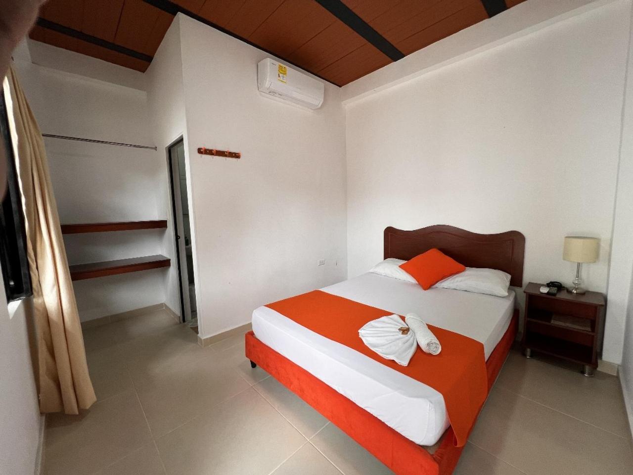 Hotel Colonial فيلافيجا المظهر الخارجي الصورة